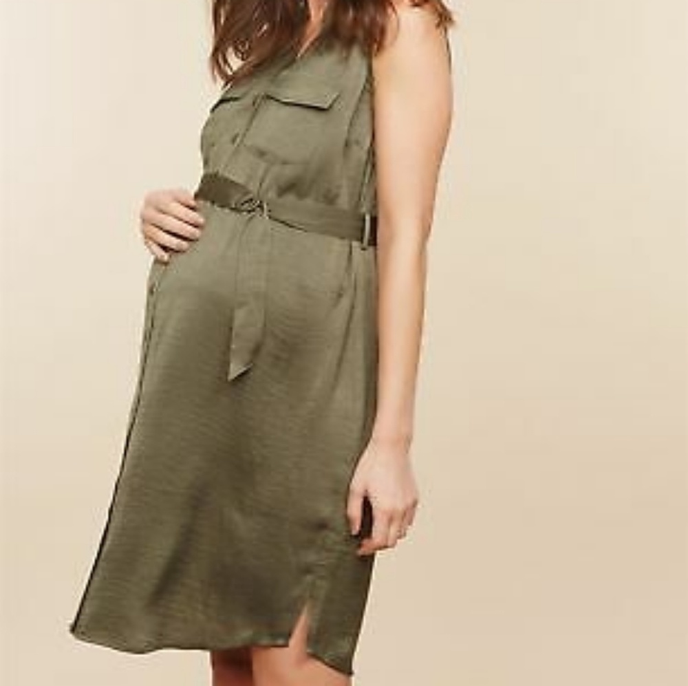 Green sleeveless button up maternity dress